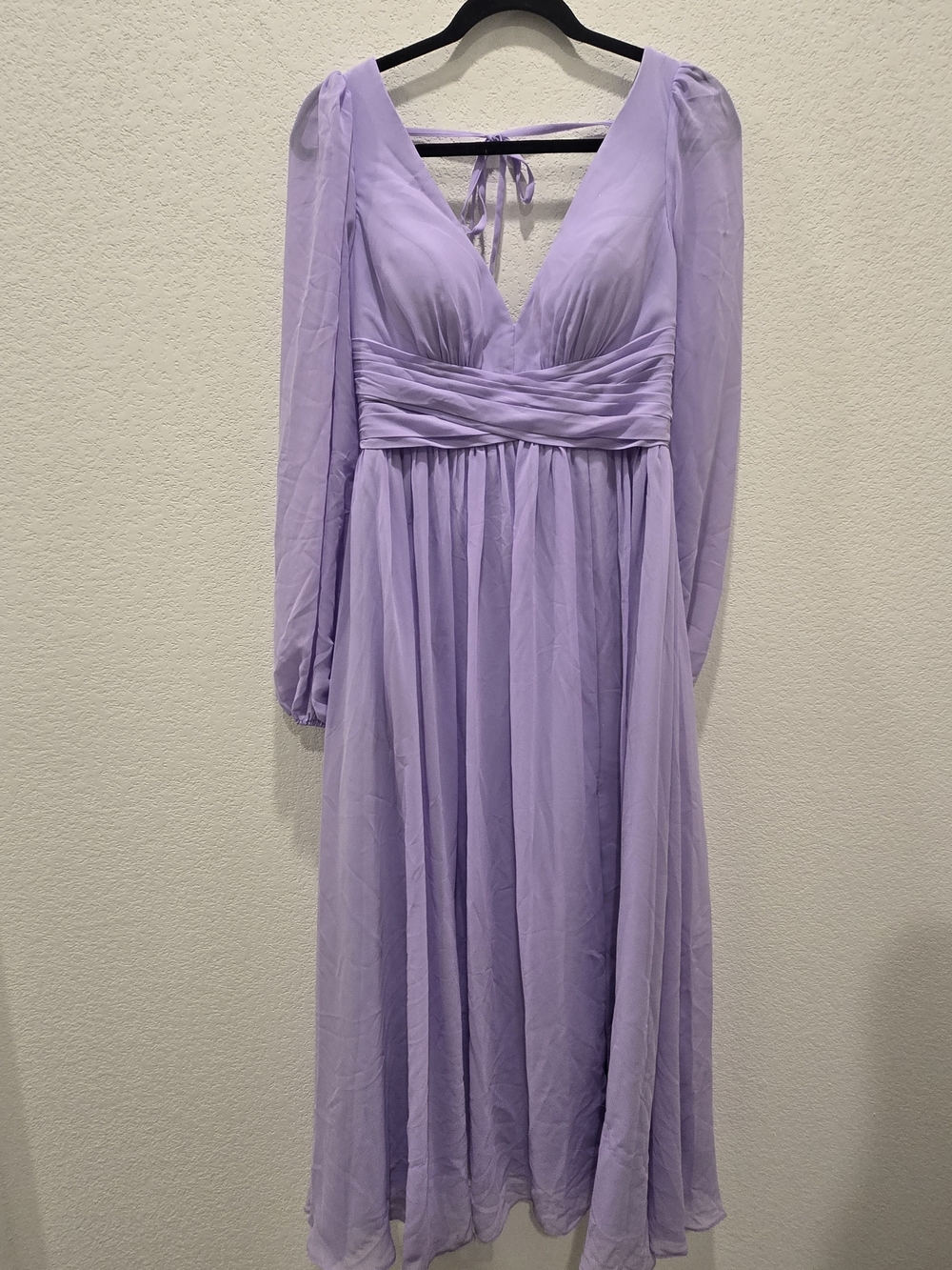 Lavender Long Sleeve V-Neck Chiffon Dress